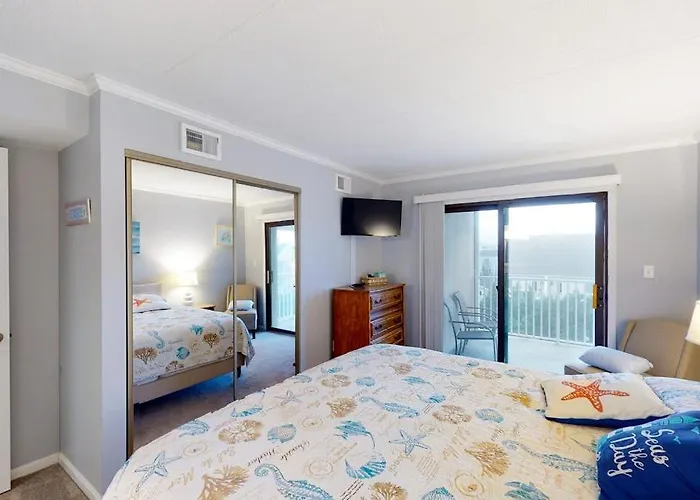 Crystal Sands 403